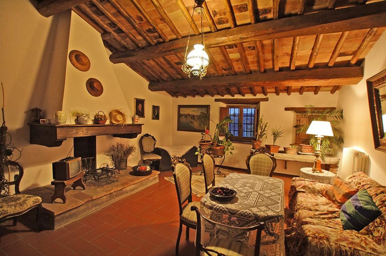 Albergo Il Colombaio Кастелліна-ін-К'янті Екстер'єр фото