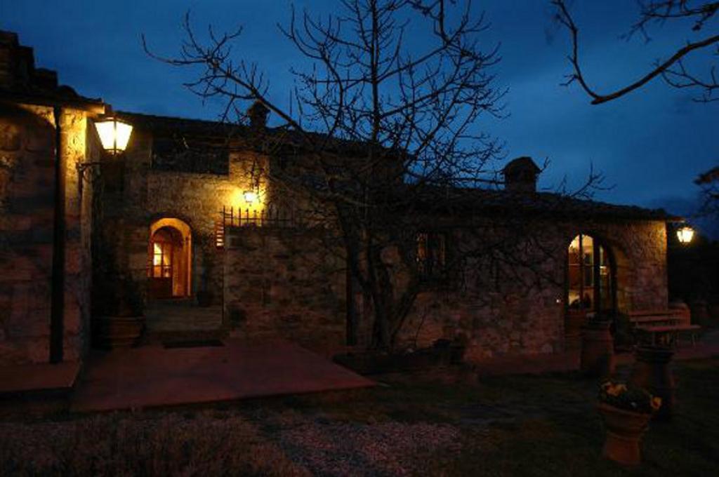 Albergo Il Colombaio Кастелліна-ін-К'янті Екстер'єр фото