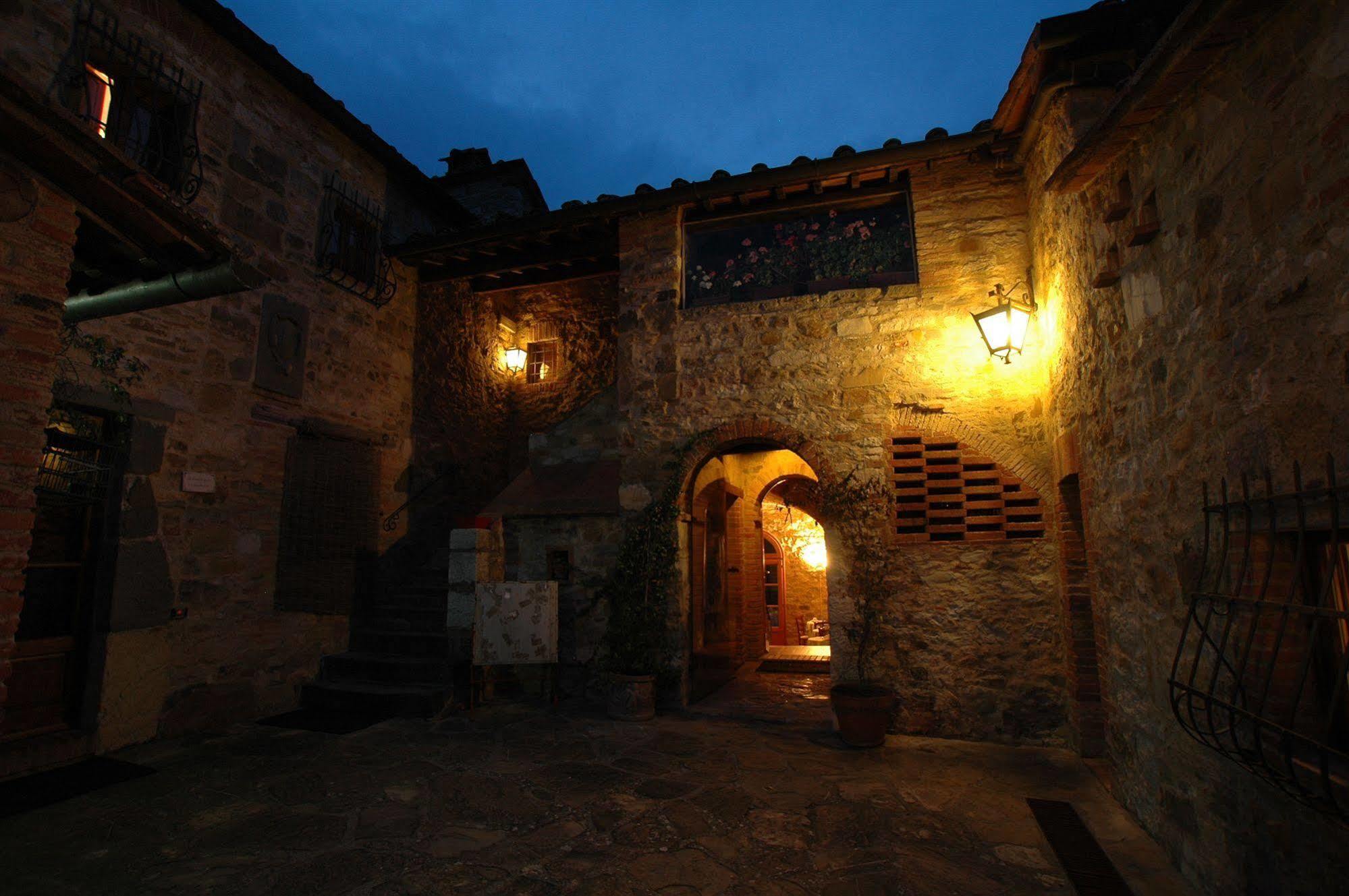 Albergo Il Colombaio Кастелліна-ін-К'янті Екстер'єр фото